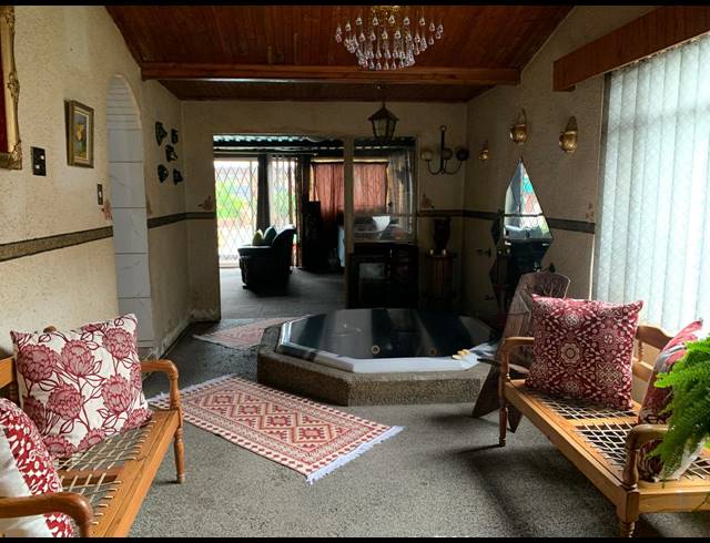 4 BEDROOM HOUSE FOR SALE IN VANDERBIJLPARK CE 2